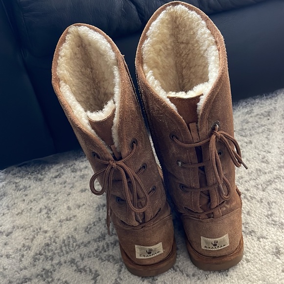 brown bearpaw boots/ fake uggs - Picture 2 of 5
